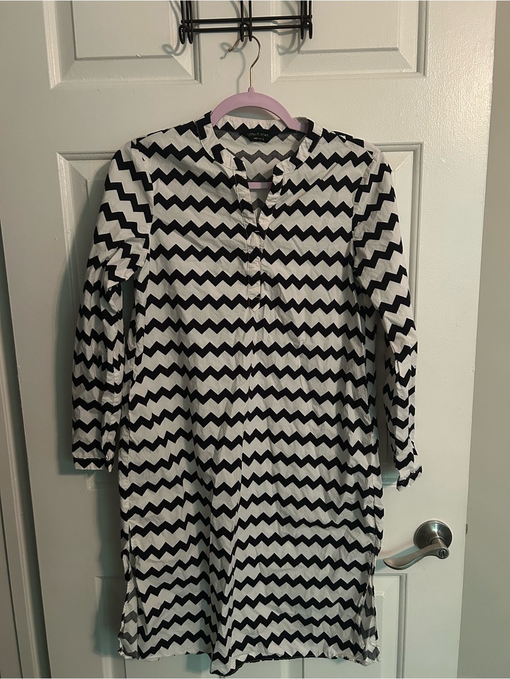 Urban Renewal Black & White Chevron Shift Dress